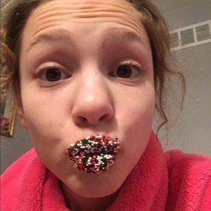 Meet your Posher, Ola!!!!😎